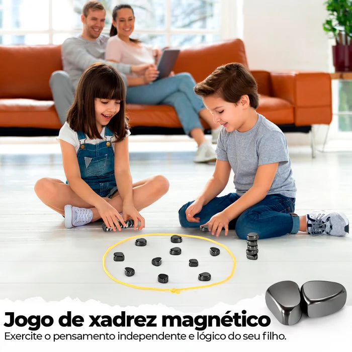 Jogo de Estratégia Magnético
