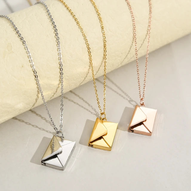 Colar Personalizado Carta Love You